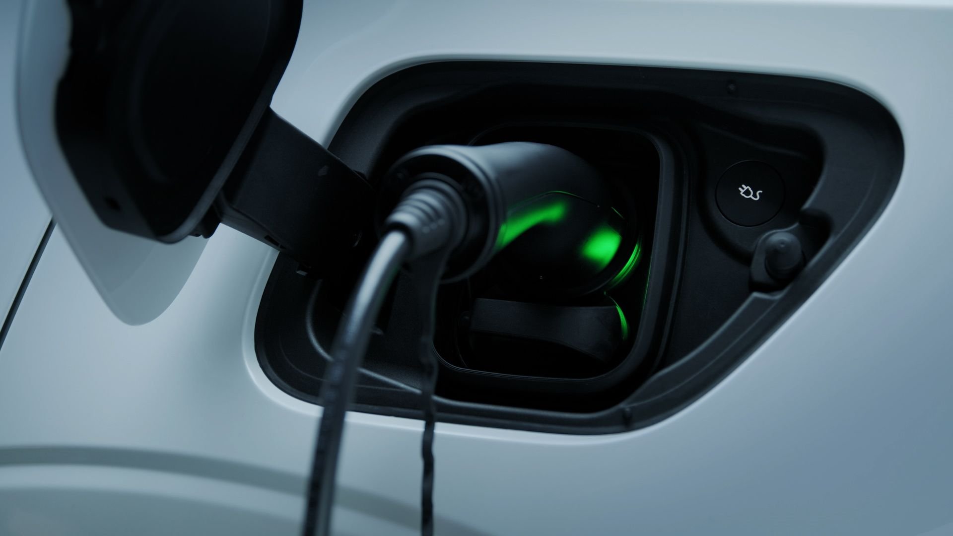 Read more about the article What Type Of Charger Does The Polestar 2 Use?