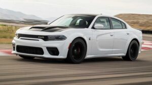 Read more about the article The Weight Of A Charger Hellcat: Revealing The True Numbers