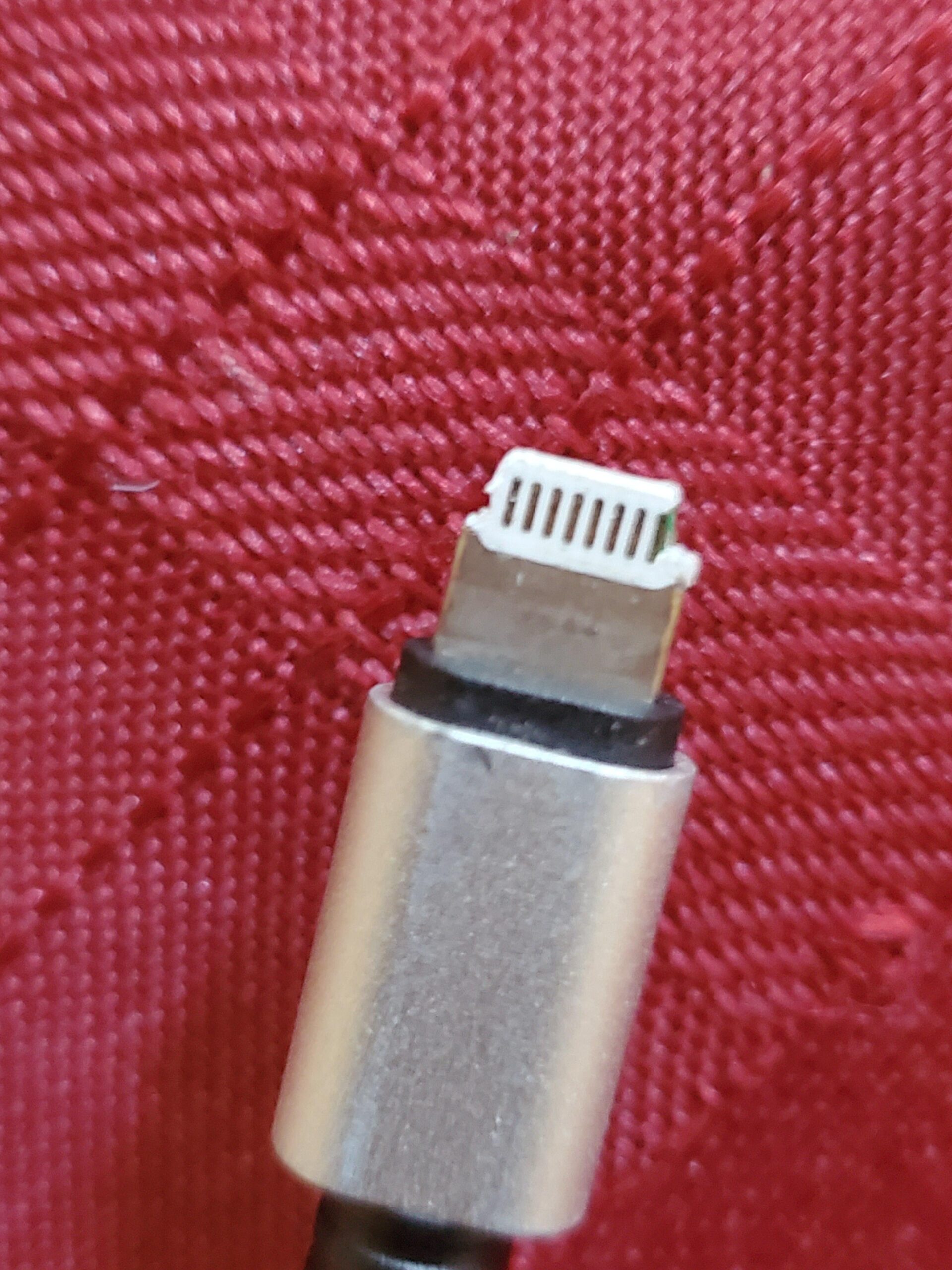 Read more about the article How To Charge Ipad With Broken Charger Port: Quick Fixes