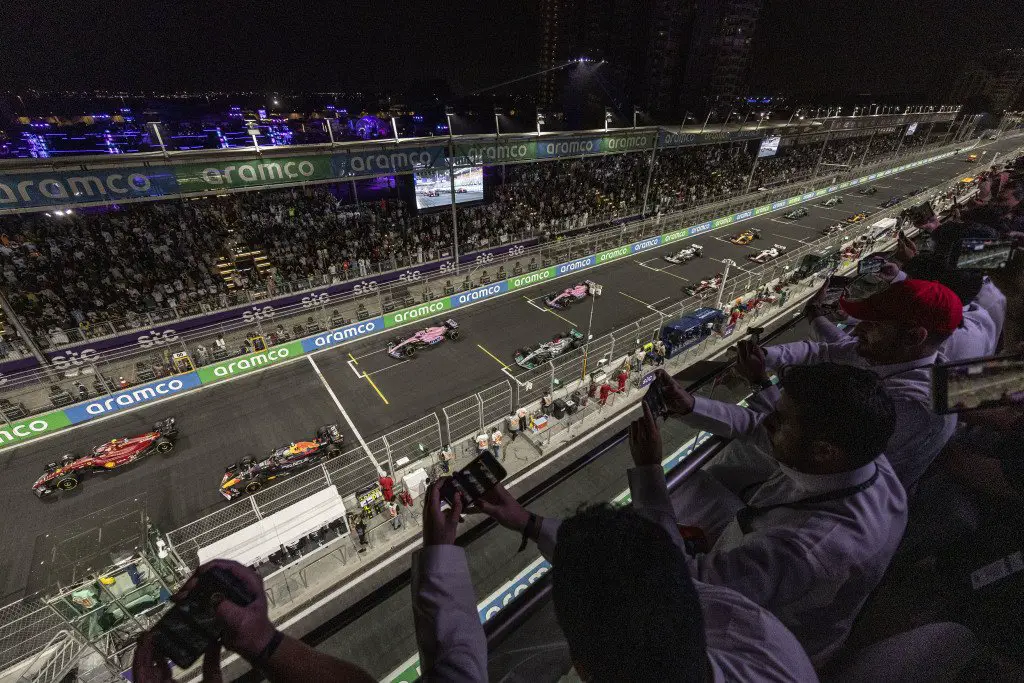 Read more about the article Car Racing Ticket Prices: How Much Do They Cost?