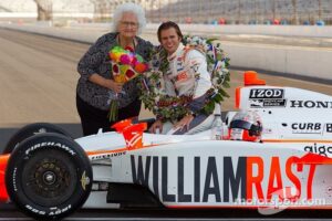 Read more about the article What Happened To Race Car Driver Dan Wheldon: Unraveling The Tragic Event