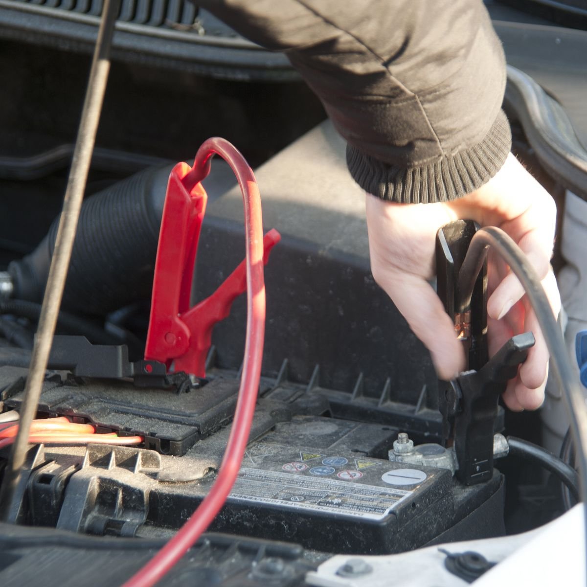 Read more about the article How Long Does It Take To Recharge A Car Battery After A Jump?