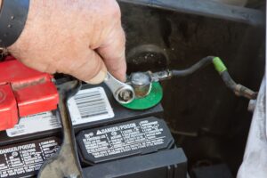 Read more about the article Why Disconnect Negative Battery Terminal: Car Safety Tips