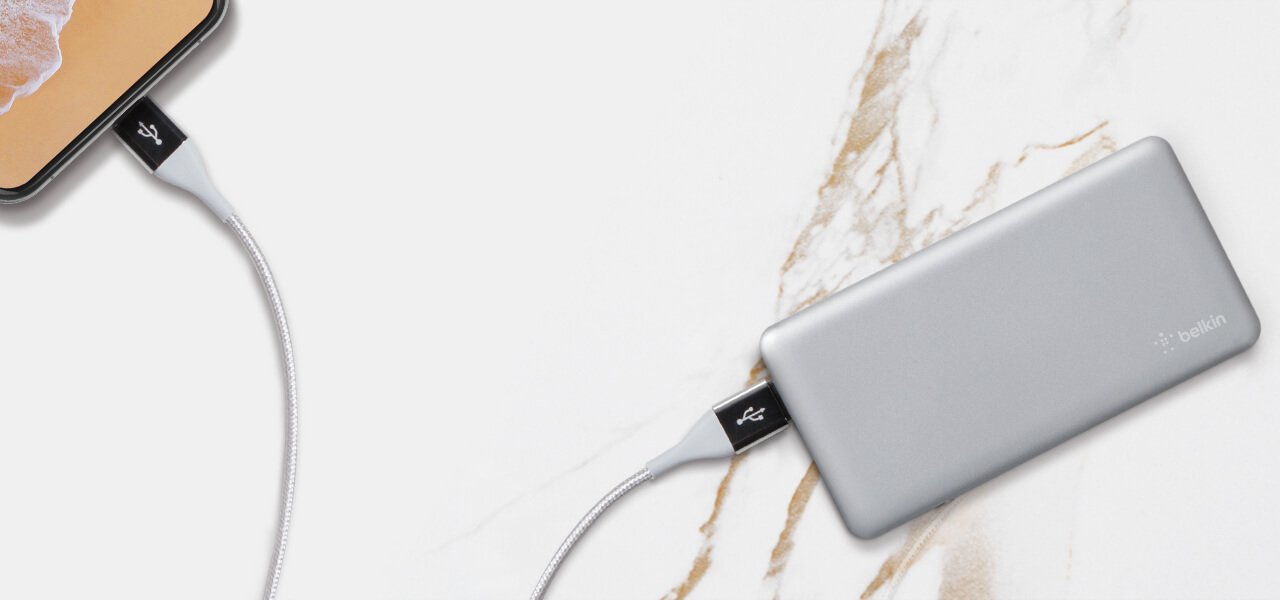 Read more about the article Essential Guide: How To Charge A Power Bank Portable Charger