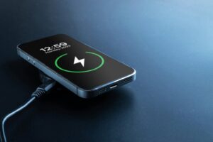 Read more about the article Is A Fast Charger Harmful To Your Phone? Find Out!