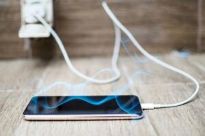 Read more about the article Troubleshooting: Why My Charger Is Heating – Practical Solutions