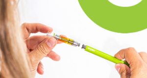 Read more about the article Ultimate Guide: How To Clean Your Dab Pen Battery