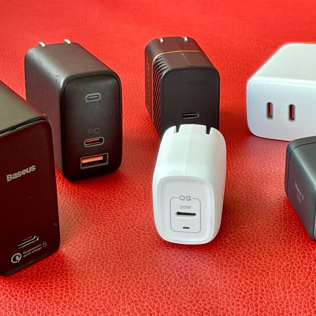 Read more about the article The Ultimate Guide To The World’S Fastest Iphone Charger