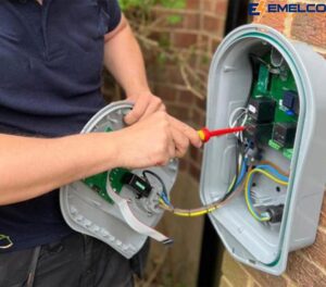 Read more about the article Hire An Electrician To Install Car Charger Efficiently