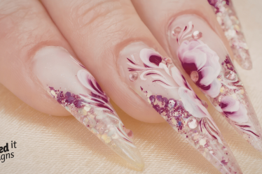 27 Acrylic Nails Ideas & Designs You’ll Want to Try This Year