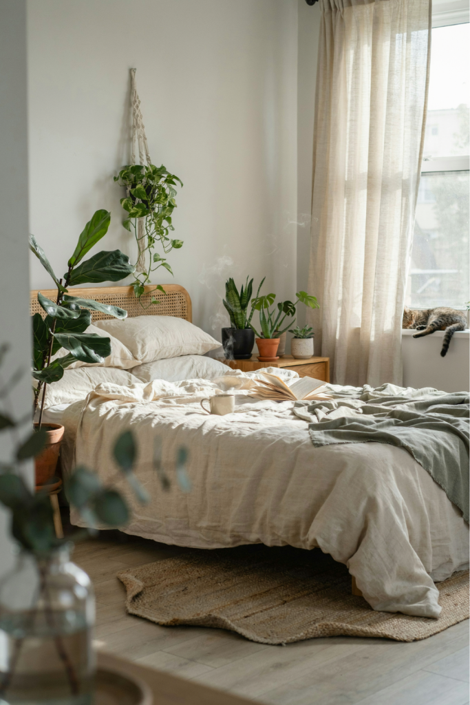 Greenery Bedroom Ideas to Create a Fresh, Relaxing Retreat
