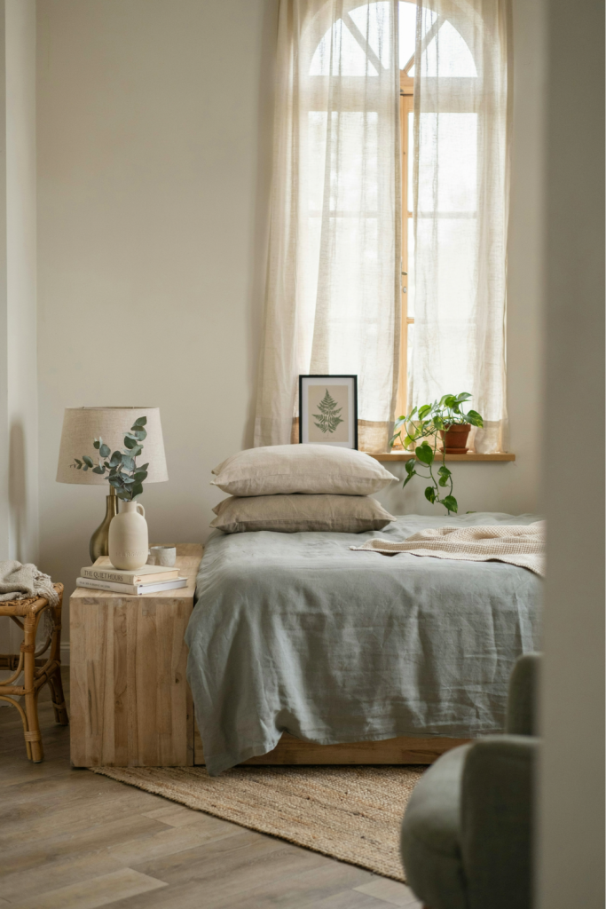 Greenery Bedroom Ideas to Create a Fresh, Relaxing Retreat